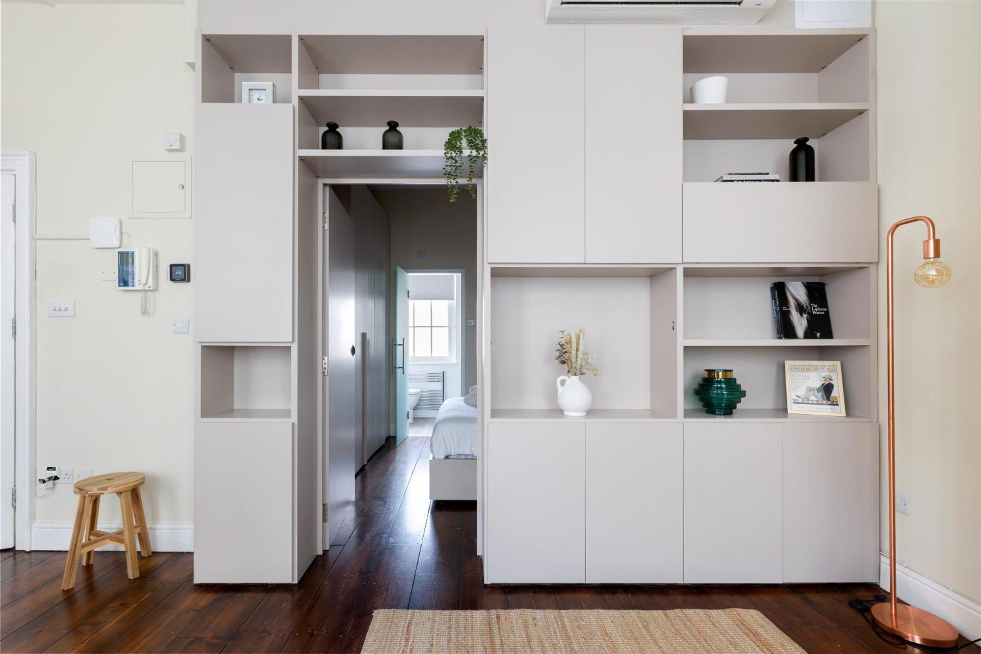 Superb One Bedroom Apartment In Soho Лондон Экстерьер фото